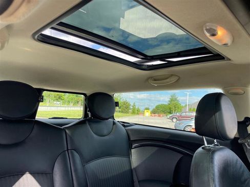 Used 2011 MINI Cooper Clubman S image 57