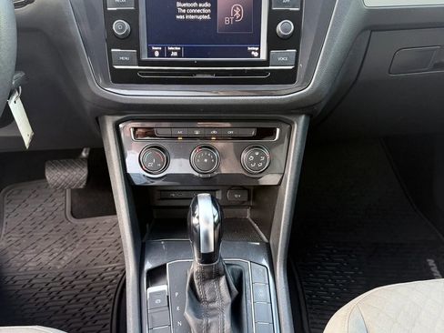 Used 2020 Volkswagen Tiguan S FWD image 19