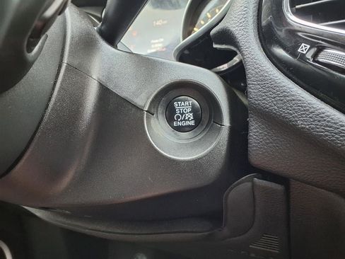 Used 2018 Jeep Compass Limited w/ Navigation Group AWD/4WD image 15