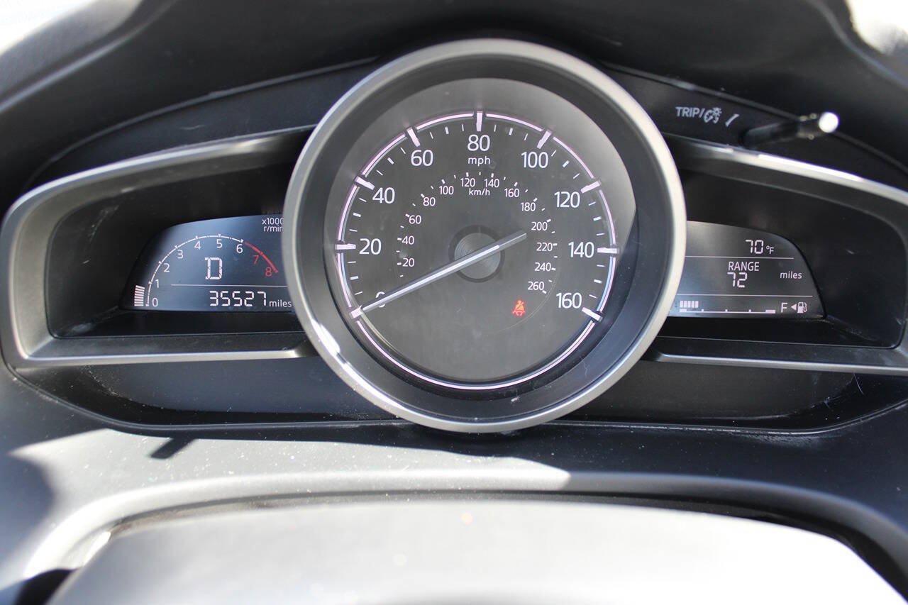 Used 2017 MAZDA MAZDA3 Touring FWD image 22
