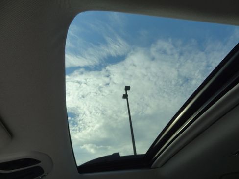 Used 2021 Subaru Outback Onyx Edition XT image 25