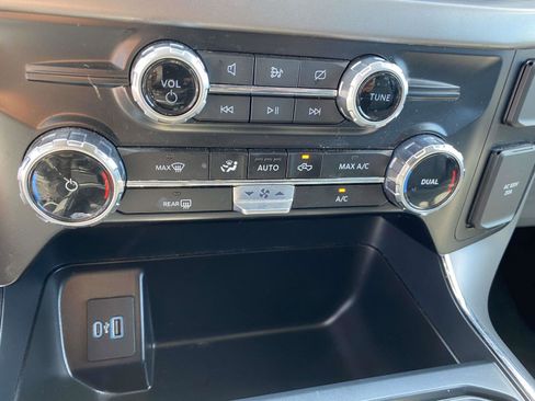 Used 2024 Ford F150 XLT w/ Mobile Office Package image 20