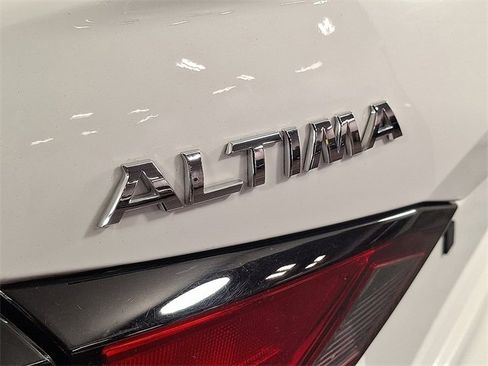 Used 2022 Nissan Altima 2.5 SR image 28