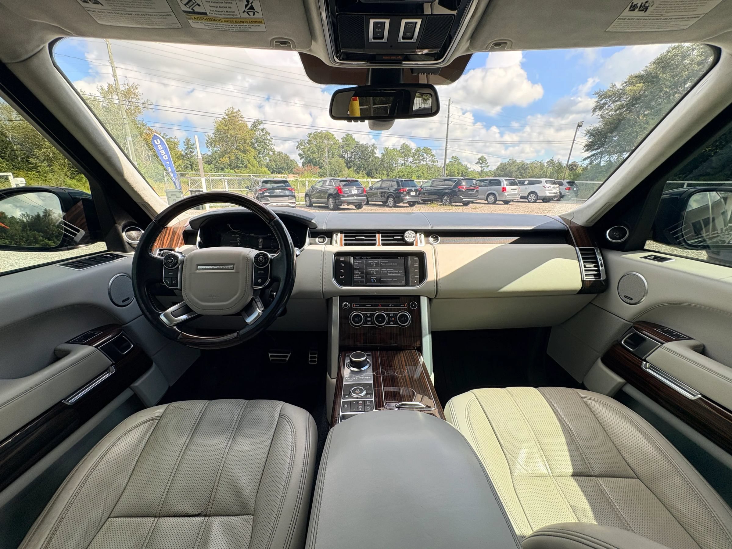 Used 2015 Land Rover Range Rover Long Wheelbase Autobiography AWD/4WD image 10