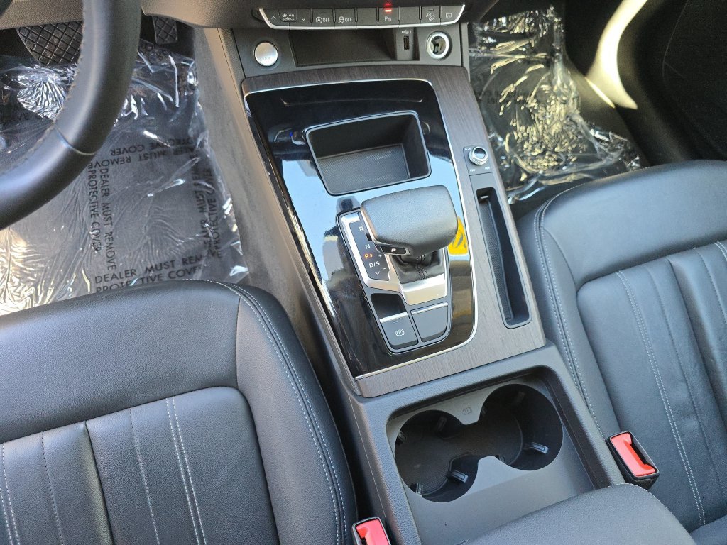 Used 2023 Audi Q5 2.0T Premium AWD/4WD image 31