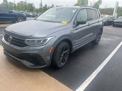 Used 2023 Volkswagen Tiguan SE R-Line