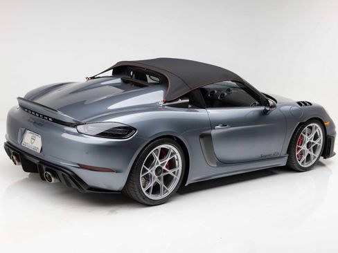 Used 2024 Porsche 718 Boxster Spyder RS RWD image 23