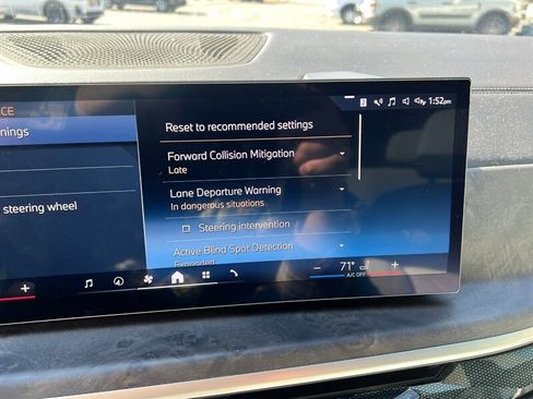 Used 2025 BMW X5 xDrive40i image 43