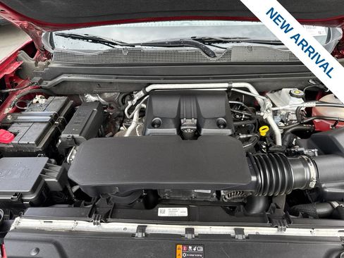 Used 2024 GMC Canyon Denali AWD/4WD image 30
