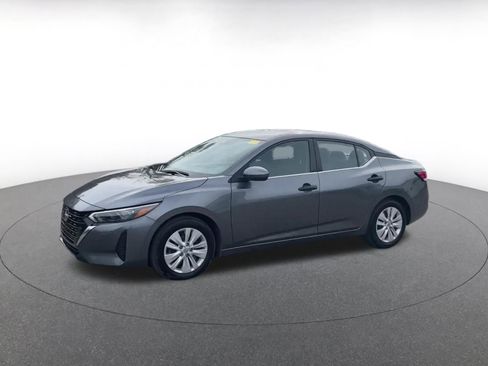 Used 2025 Nissan Sentra S image 7