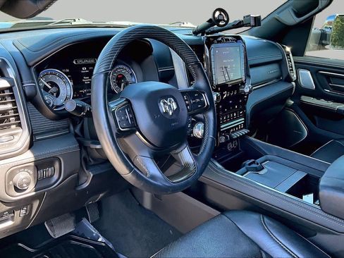 Used 2019 RAM 1500 Limited AWD/4WD image 17