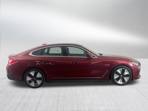 Used 2025 BMW i4 xDrive40i w/ Premium Package image 8