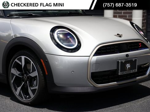 Used 2025 MINI Cooper S image 2