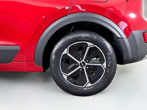 New 2026 Kia Niro LX image 10