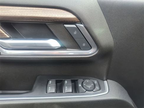 Used 2024 Chevrolet Silverado 3500 LT image 13