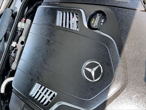 Used 2025 Mercedes-Benz S 580 4MATIC Sedan image 34