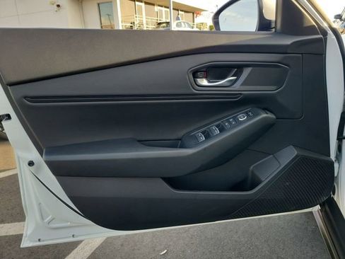 Certified 2024 Honda Accord EX image 17