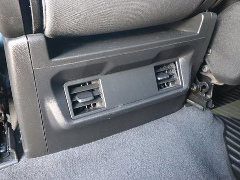 Used 2022 Chevrolet Silverado 1500 Custom AWD/4WD image 12