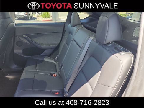 Used 2024 Tesla Model Y Long Range AWD/4WD image 6