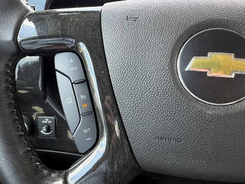 Used 2021 Chevrolet Express 2500 RWD image 34