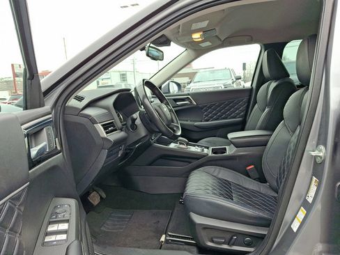 Used 2022 Mitsubishi Outlander SEL image 13