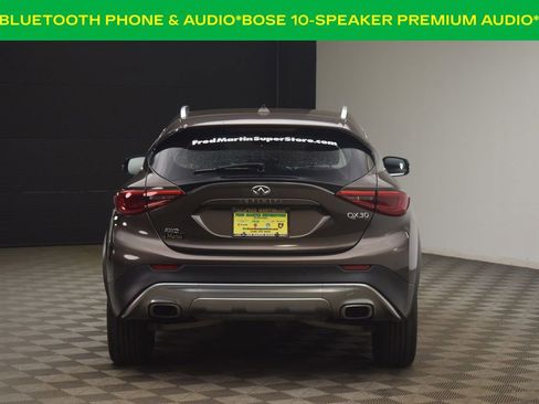 Used 2018 INFINITI QX30 Premium w/ Navigation Package AWD/4WD image 9