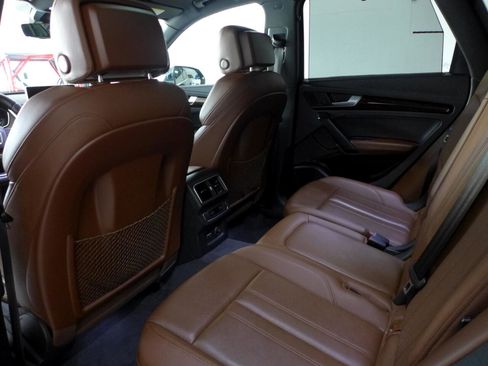 Used 2019 Audi Q5 2.0T Premium Plus w/ Premium Plus Package image 52