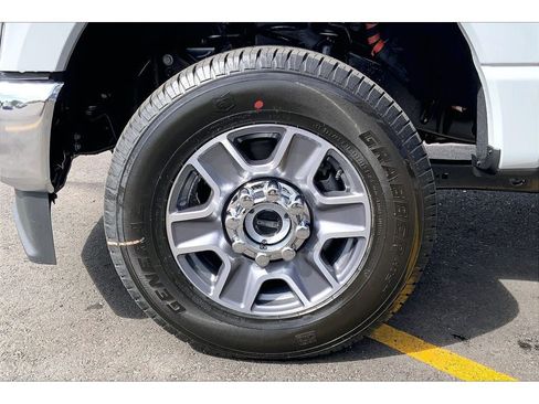 New 2026 Ford F350 Lariat AWD/4WD image 13