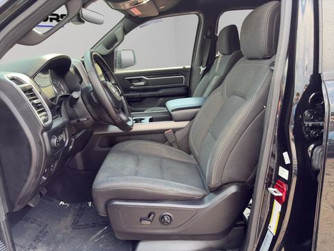 Used 2019 RAM 1500 Big Horn RWD image 17
