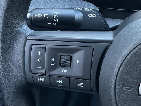 New 2026 Nissan Kicks SV image 22