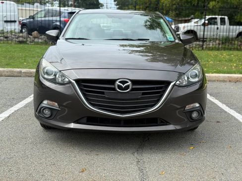Used 2016 MAZDA MAZDA3 i Touring FWD image 2