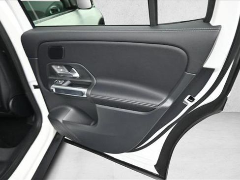 Certified 2026 Mercedes-Benz GLB 250 4MATIC image 28