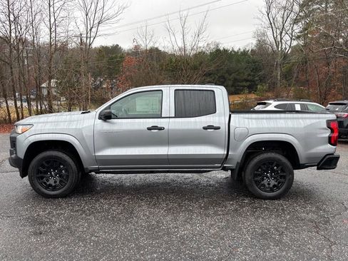 New 2026 Chevrolet Colorado W/T w/ WT Custom Package RWD image 18