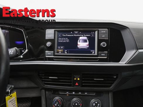 Used 2024 Volkswagen Jetta S FWD image 11