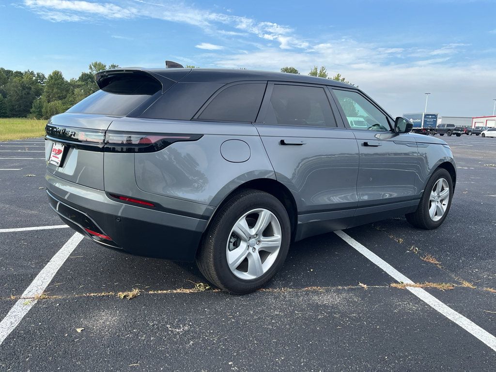 Used 2025 Land Rover Range Rover Velar S AWD/4WD image 5