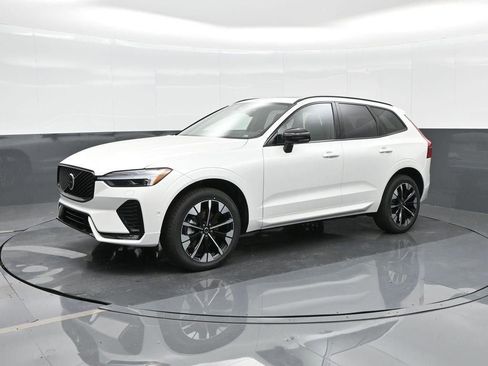 New 2026 Volvo XC60 B5 Plus w/ Protection Package Premier image 5