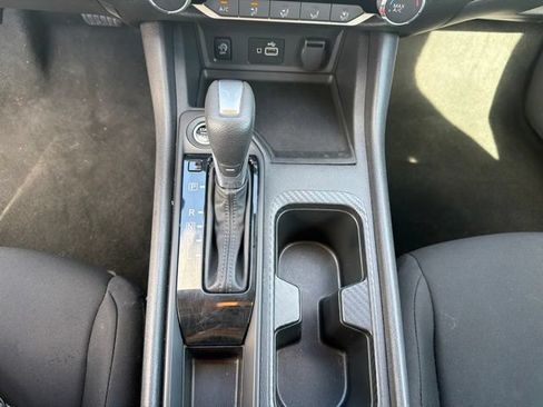 Used 2024 Nissan Sentra S FWD image 18