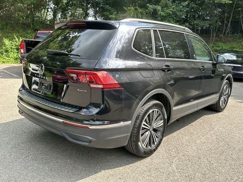 Used 2024 Volkswagen Tiguan Wolfsburg Edition AWD/4WD image 28