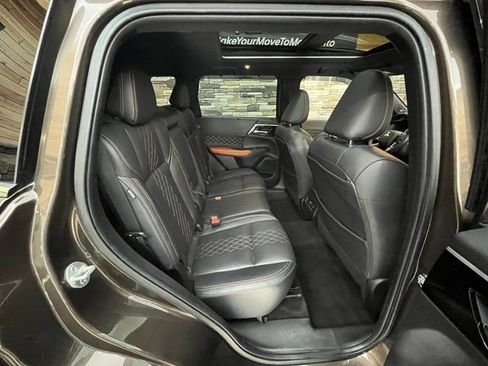 Used 2022 Mitsubishi Outlander SEL AWD/4WD image 43