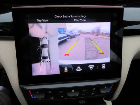 Used 2022 Maserati Quattroporte Modena image 60