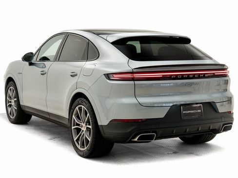 New 2026 Porsche Cayenne E-Hybrid Coupe image 3