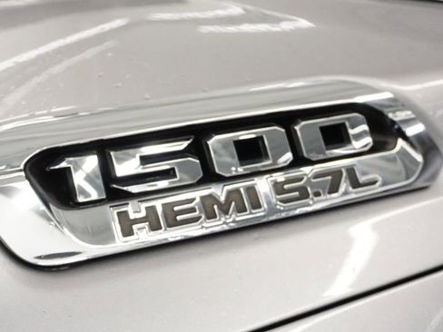 Used 2019 RAM 1500 Big Horn w/ Protection Group image 11