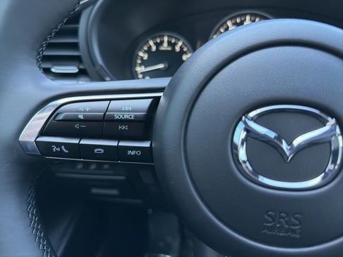New 2026 MAZDA MAZDA3 2.5 S Hatchback w/ Premium Pkg FWD image 25
