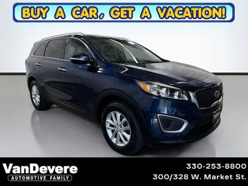 Used 2017 Kia Sorento FWD w/ LX Convenience Package image 1