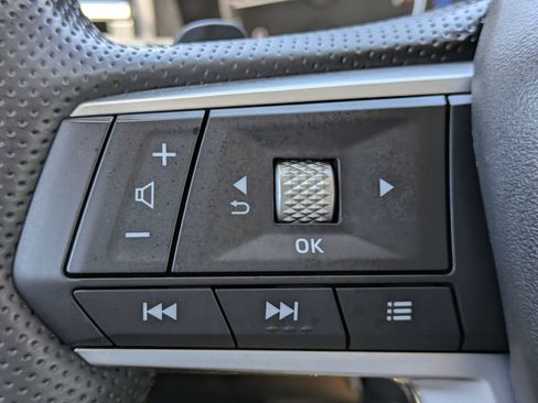 Used 2024 Mitsubishi Outlander SE Black Edition FWD image 28