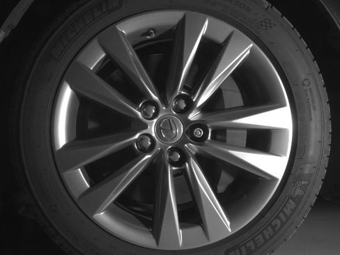 Used 2015 Lexus LS 460 AWD w/ Comfort Package image 18