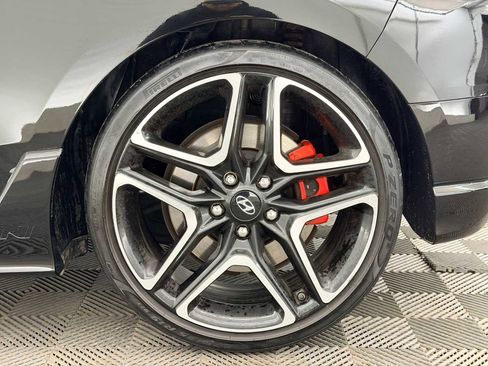 Used 2022 Hyundai Veloster N image 13