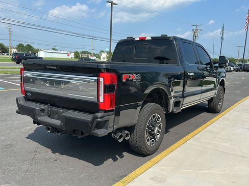 Used 2024 Ford F250 Platinum AWD/4WD image 5