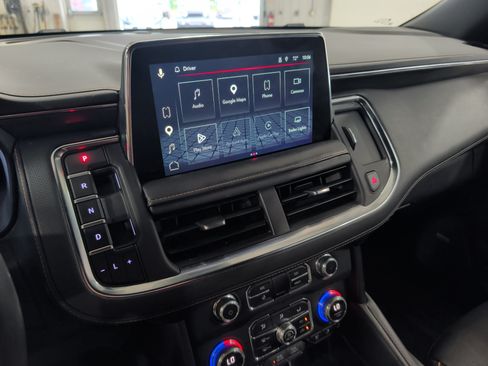 Used 2023 GMC Yukon XL AT4 AWD/4WD image 12