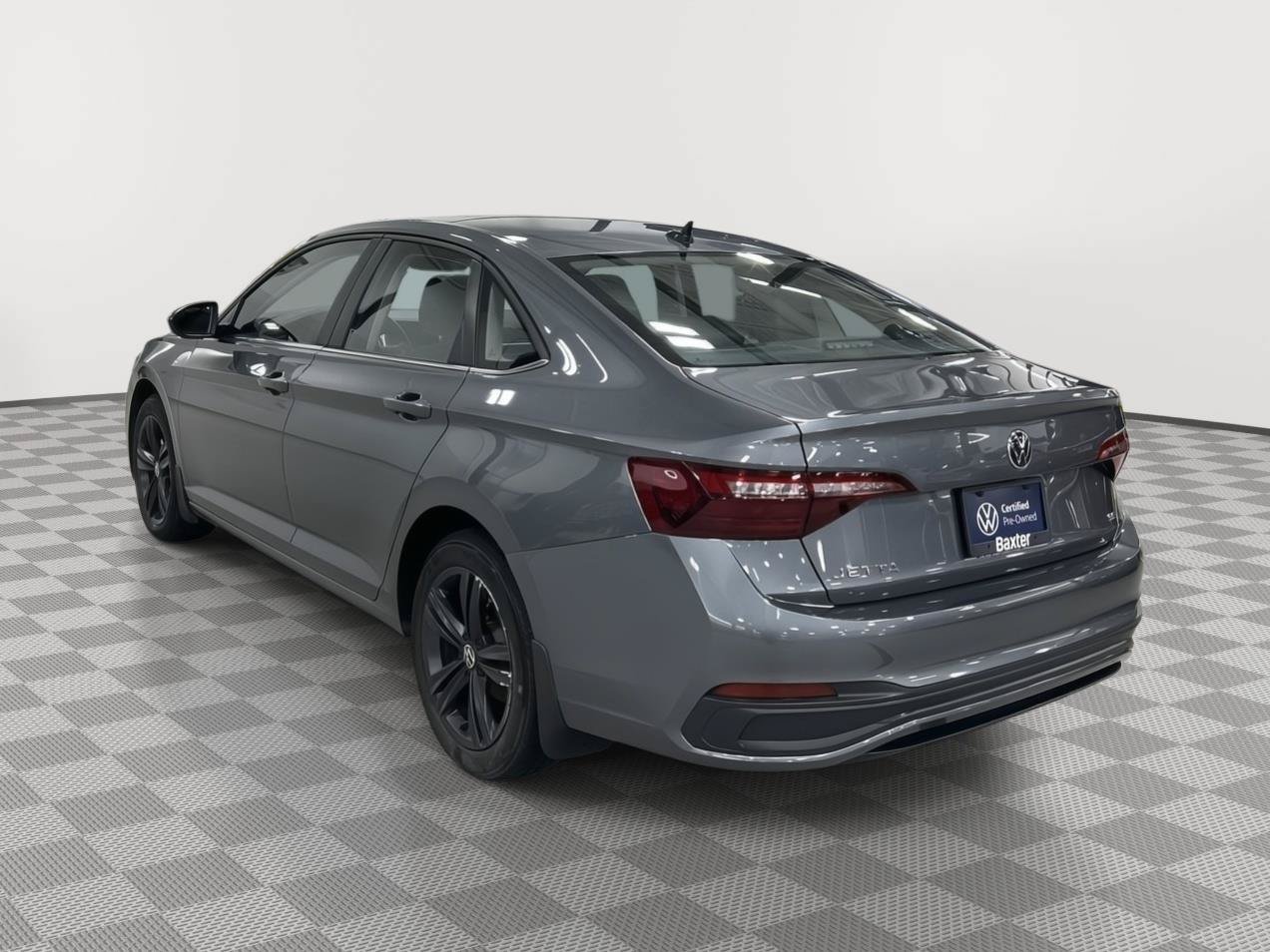 Used 2023 Volkswagen Jetta SE FWD image 9